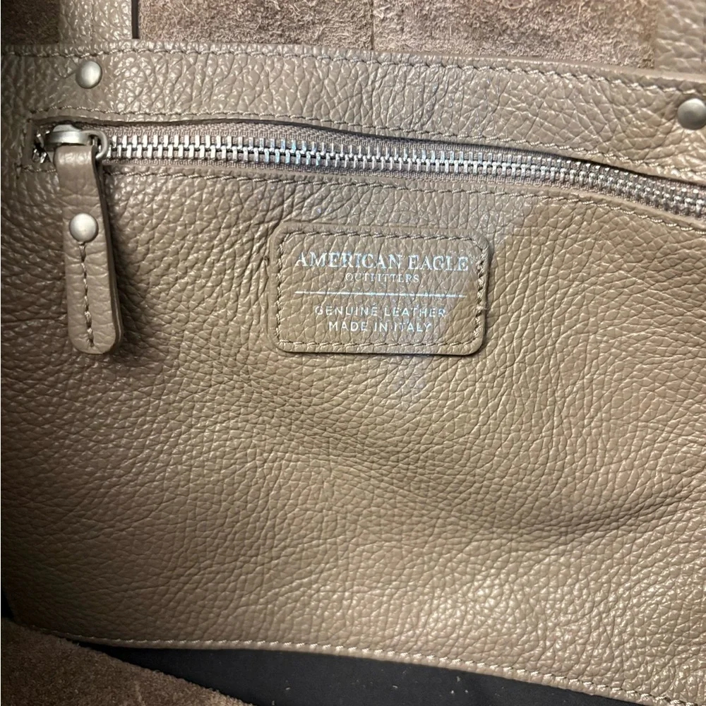 American Eagle Outfitters Taupe Pebbled Leather Shoulder Tote Genuine Leather - Picture 3 of 6